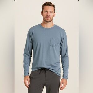 Vuori Tradewind Long-Sleeve Performance Tee, Pacific Heather Blue- Men’s XL NWOT